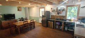 JAS provençal pour 6 personnes à 2mn de la Grange de Javon